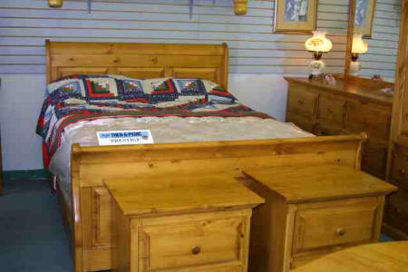 Pine 7 piece F4 series bedroom suite, Mennonite handcrafted 7 piece F4 series Pine bedroom suite, Lloyd's Furniture Bradford and our new store in Schomberg Ontario.