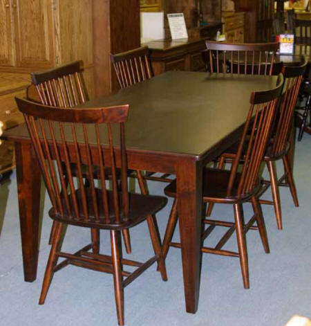 Mennonite 7 pc Maple dining room furniture set, Mennonite kitchen furniture set, Lloyd's Furniture Bradford and our new store in Schomberg Ontario.