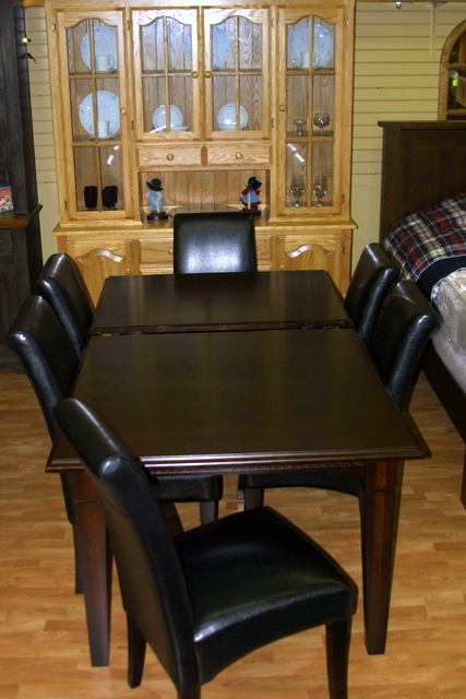 Early American Maple table, Mennonite made Early American Maple table, Lloyd's Furniture Bradford and our new store in Schomberg Ontario.