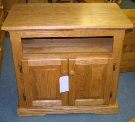 32 inch oak TV VCR stand, Lloyd's Furniture Bradford and our new store in Schomberg Ontario.